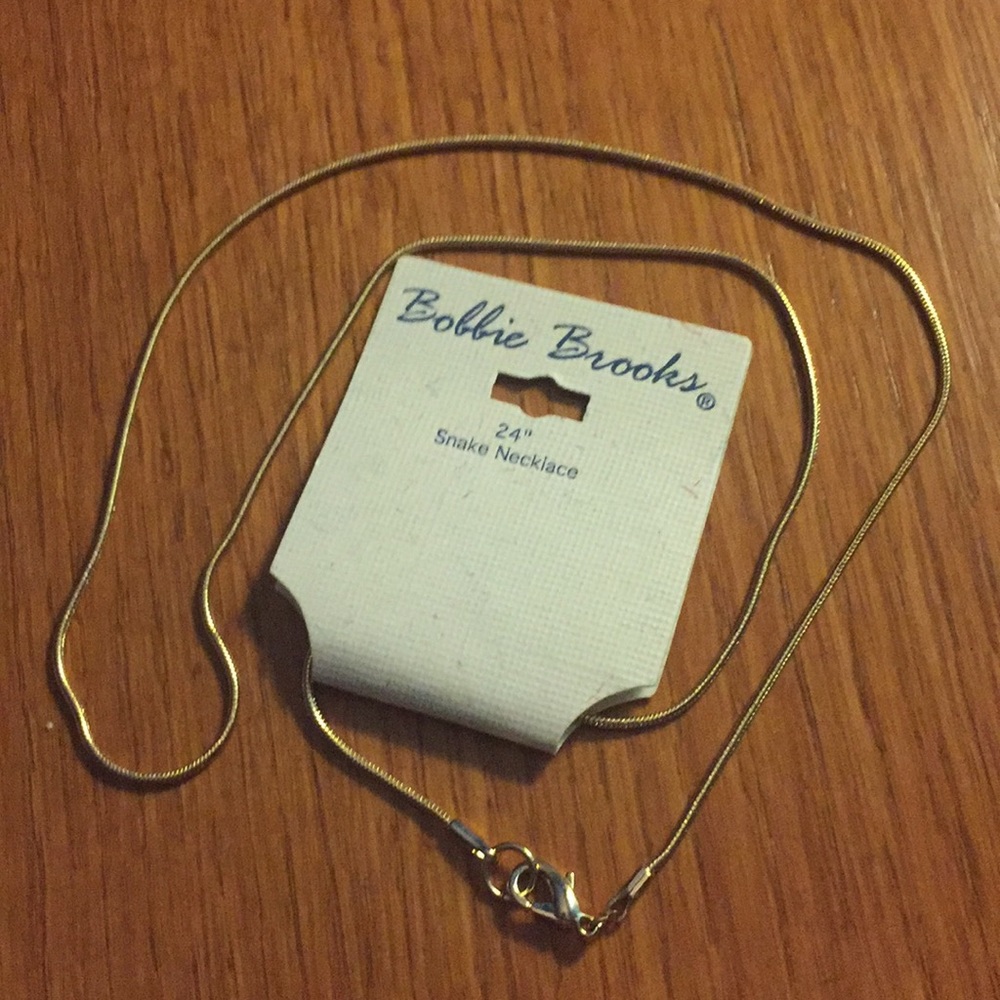 Gold chain necklace